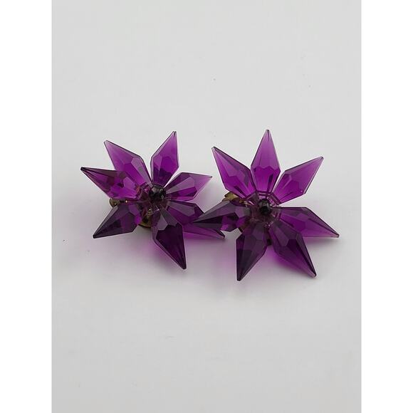 Vintage Purple Starburst Clip Earrings Faceted Plastic Mid Century Mod - Picture 2 of 4